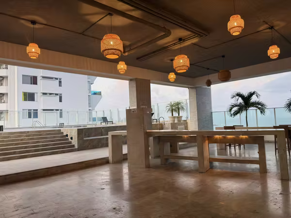 Designer Apartment | Fully Furnished | 101 m²