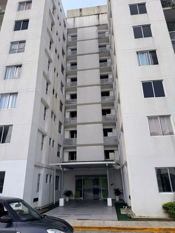 Se alquila apartamento en Villa zaita