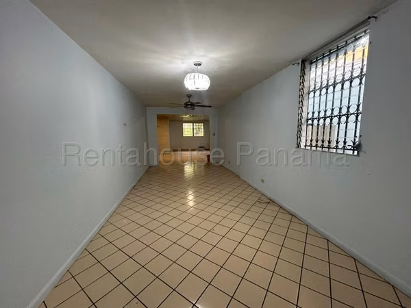 Alquiler de Casa en Condado del Rey Casa