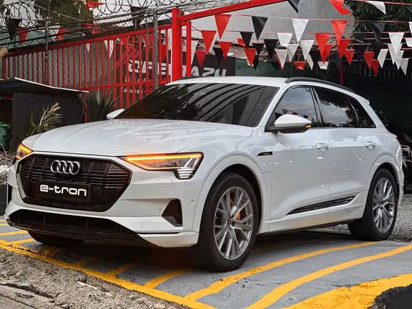 AUDI E-TRON 2020