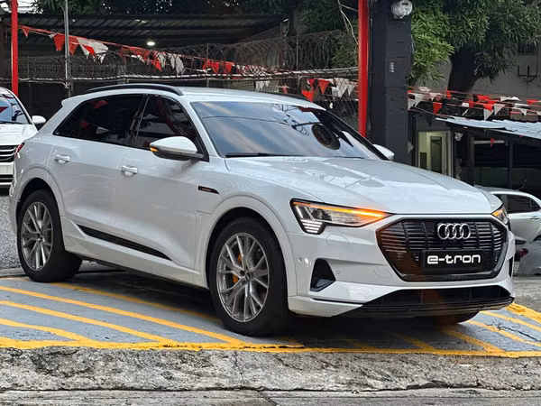 AUDI E-TRON 2020