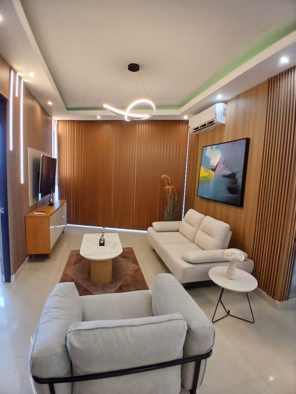 Rental Apartment San Francisco- Via Porras Amoblado Fte Parque Omar
