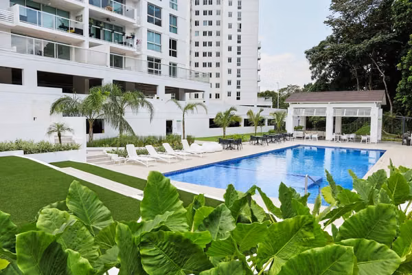 FULL FURNISHED APARTMENT IS RENTED CLAYTON