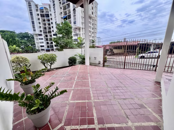 House  for Sale  PH  Hato Pintado (Pueblo Nuevo)