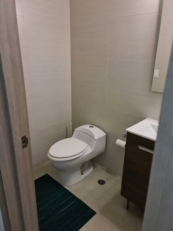 VENDO APARTAMENTO. COSTAMARE. COSTA SUR. PLANTA BAJA. TOCUMEN. OPORTUNIDAD.