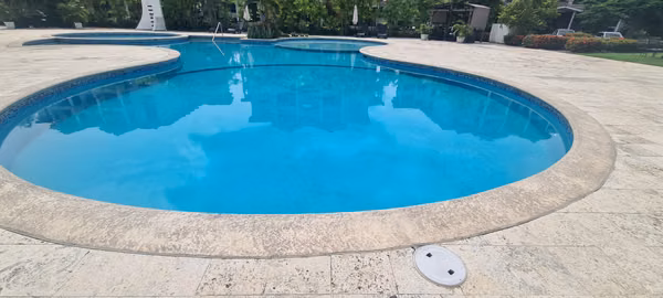 VENDO APARTAMENTO. COSTAMARE. COSTA SUR. PLANTA BAJA. TOCUMEN. OPORTUNIDAD.