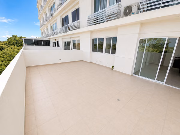Great Investment Opportunity in Playa Corona – Spacious Private Terrace