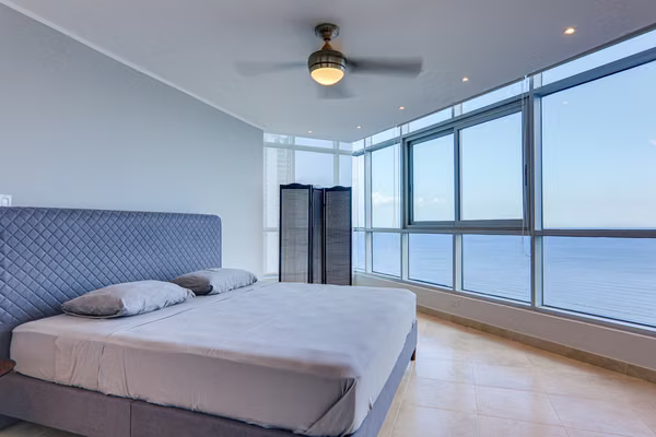 PH Riverside, Costa del Este - Luxury one-bedroom apartment for sale