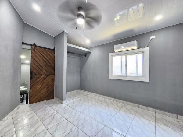 Renovated 2-Bedroom Home in Downtown Pedasí