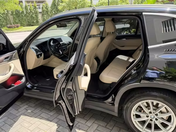 BMW  X3 S Drive 20 i
