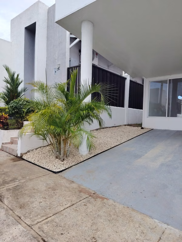 Venta de Casa en Coronado de 3 recamaras con Club de Playa