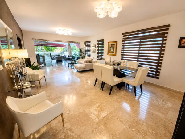 HOUSE FOR RENT IN CLAYTON, 4 BEDROOMS WITH POOL, CLAYTON VILLAGE MLD