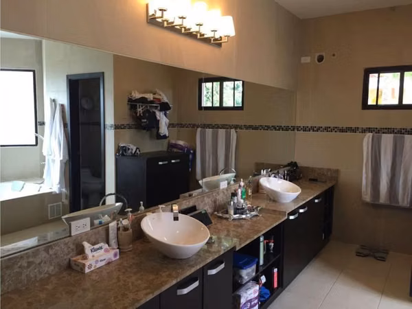 HOUSE FOR RENT IN CLAYTON, 4 BEDROOMS WITH POOL, CLAYTON VILLAGE MLD