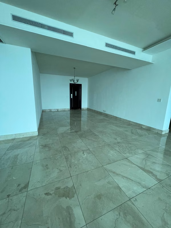 SALE - APARTMENT VITRI - FACING THE SEA, EAST COAST