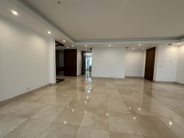 ARIA -4 ROOMS WHITE LINE $5,800