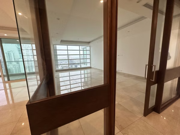 ARIA -4 ROOMS WHITE LINE $5,800