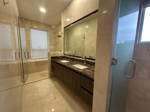 ARIA -4 ROOMS WHITE LINE $5,800