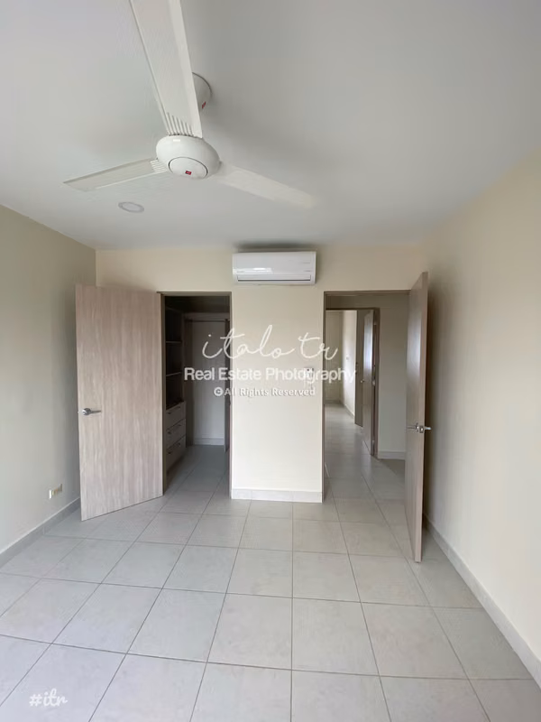Duplex house for rent P.H. Versailles West 3R2.5B $900