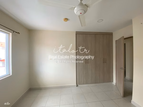 Duplex house for rent P.H. Versailles West 3R2.5B $900