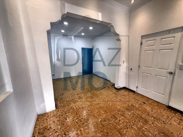 Rental House for Commercial Use