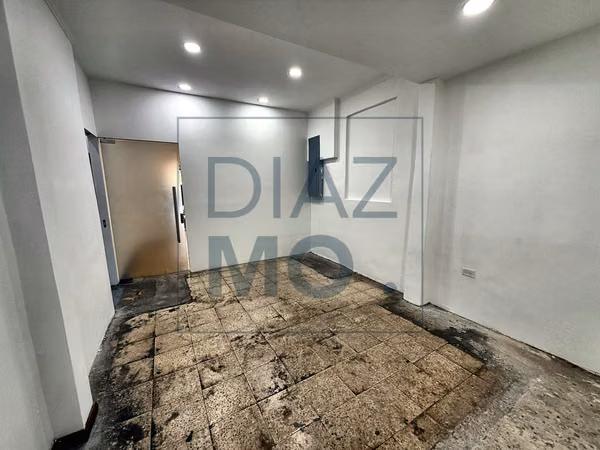 Rental House for Commercial Use