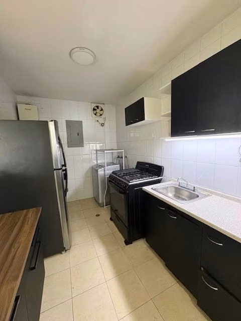 Rental Apartment in Edison Park Ph Majestic Gardens
