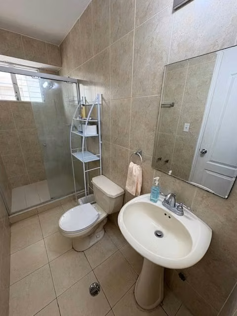 Rental Apartment in Edison Park Ph Majestic Gardens