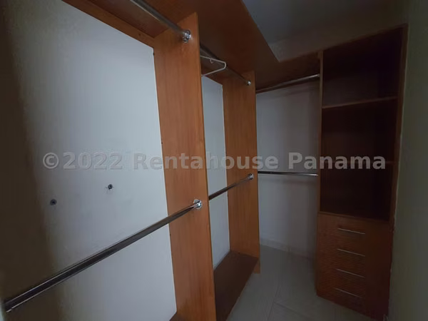 Apartment for Sale in Punta Pacifica I8780GRR
