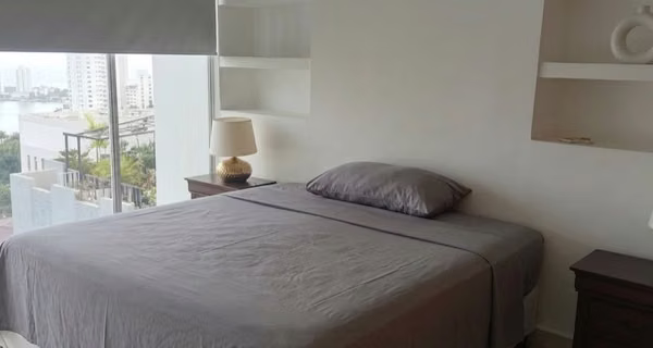 Apartment for rent in Bella Vista near Balboa Avenue. Balcony with ocean view.