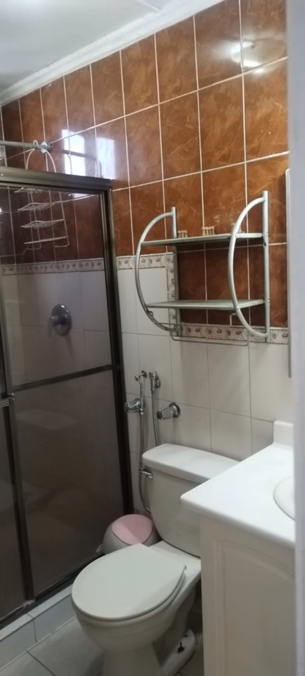 APARTMENT RENTAL IN SPANISH TRACK TOWERS - $750