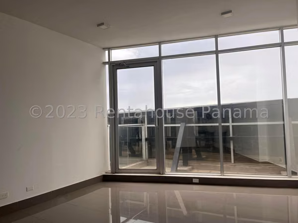 Office for Sale in El Dorado Golden Point EC