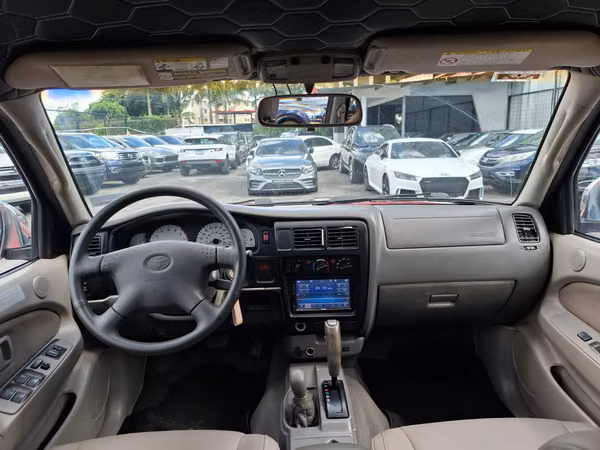 TOYOTA TACOMA 2002