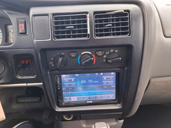 TOYOTA TACOMA 2002