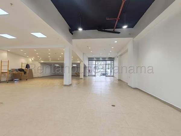 Alquiler de local comercial en Plaza 507 27MVCH200
