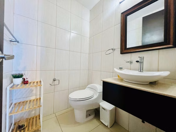 SALE OF APARTMENT ON EAST COAST, ELEVATION TOWER ABN