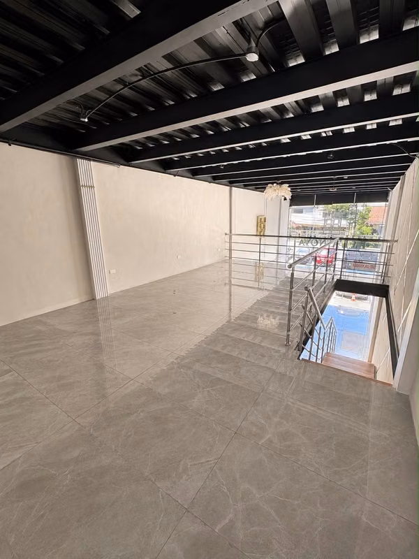 Commercial space for rent in Prestigiosa Plaza San Francisco