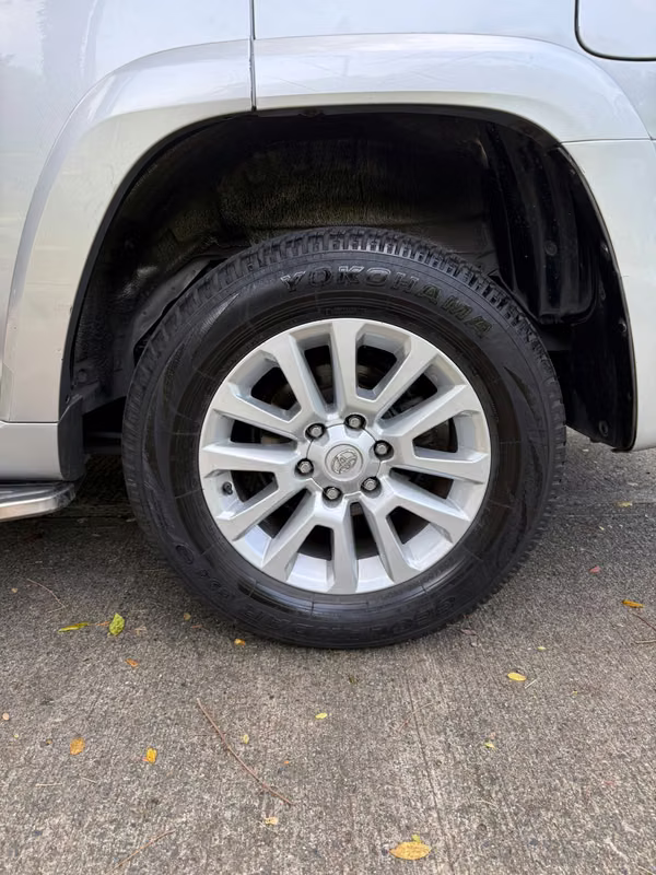 TOYOTA 4runner 2012 (comprada en Ricardo Perez)