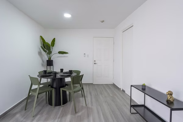 Apartamento 2 Recámaras / Bella vista / Moderno full amueblado