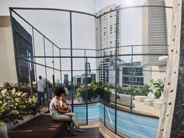 APARTMENT FOR SALE – NEXT TO THE SEA, AVENIDA BALBOA l