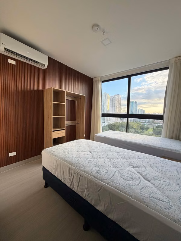RENTAL APARTMENT FURNISHED PH ARCADIA