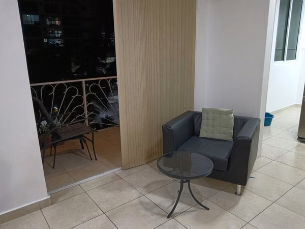 APARTMENT IS RENTED PH ONIX TOWER THE CRAB