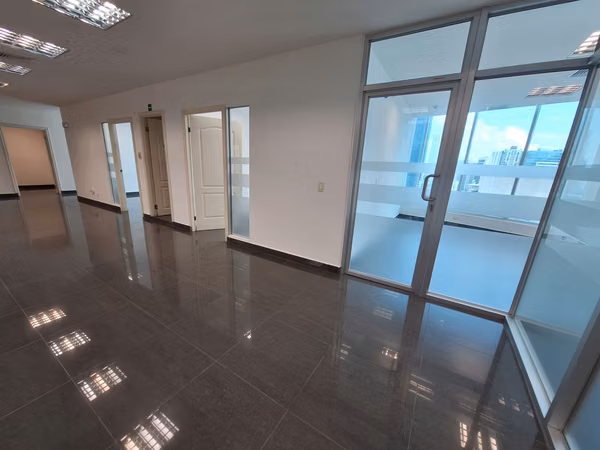 OFFICE SALE PH OCEAN BUSINESS SQUARE