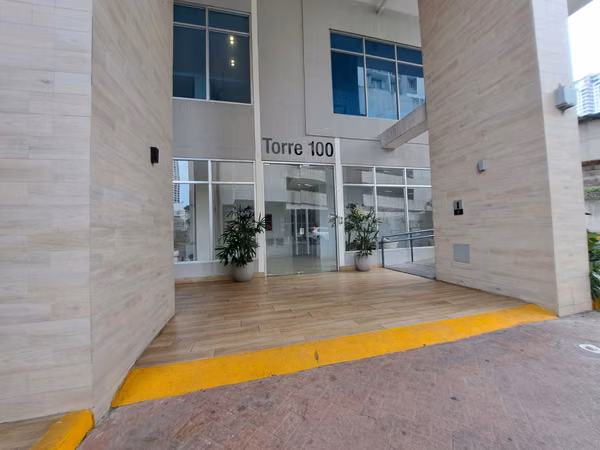 Alquiler Apartamento PH Alai Vía España | 3 Recámaras | Frente Hospital San Fernando