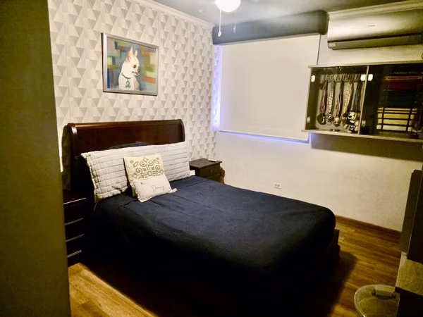SOLD APARTMENT IN GOLDEN SQUARE