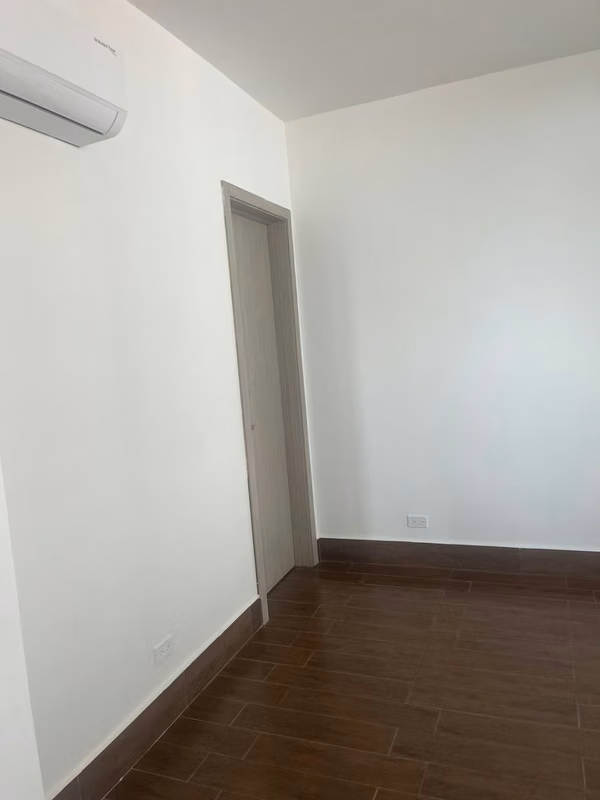 For Rent Apt in Costa Sur
