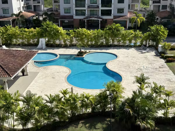 For Rent Apt in Costa Sur