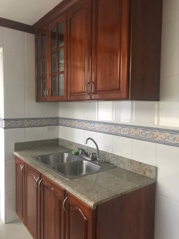 SOLD APARTMENT FULLY RENOVATED PH SUN TOWERS