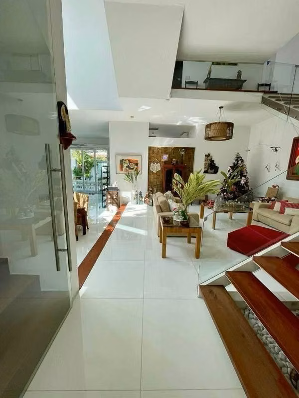 Alquiló casa en costa sur 4recamaras 4baños solo línea blanca piscina