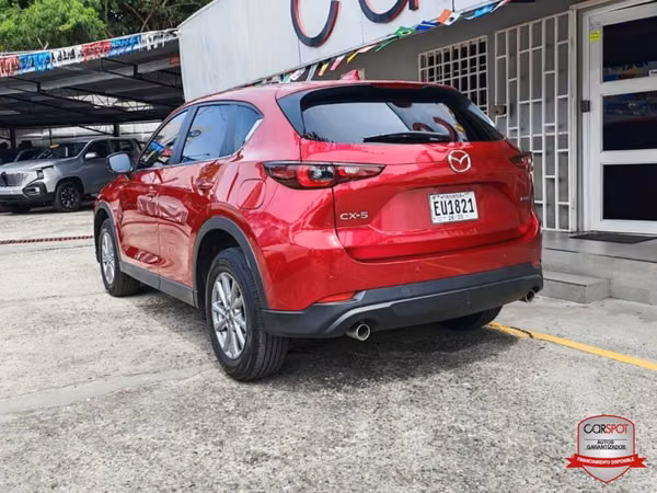 MAZDA CX5 2027 SOLO 2,500KMS!