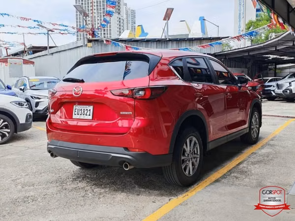 MAZDA CX5 2027 SOLO 2,500KMS!